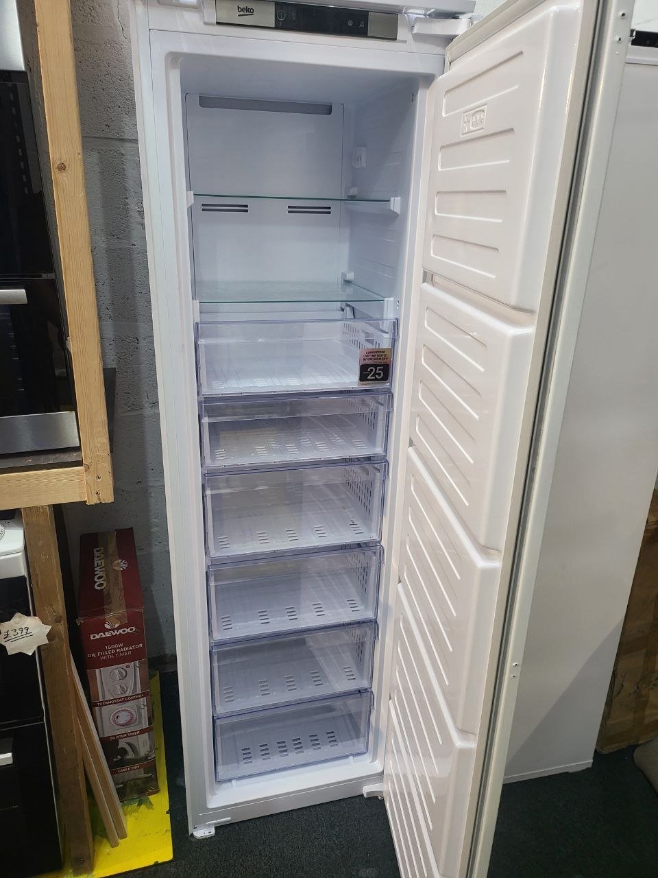 Beko integrated freezer 176cm 