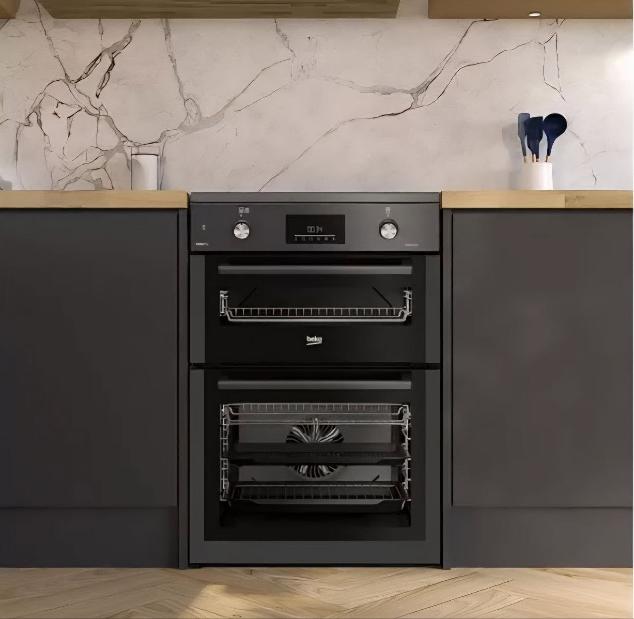 BEKO Pro AeroPerfect AirFry FDIA6731FCA 60 cm Electric Induction Cooker - Black