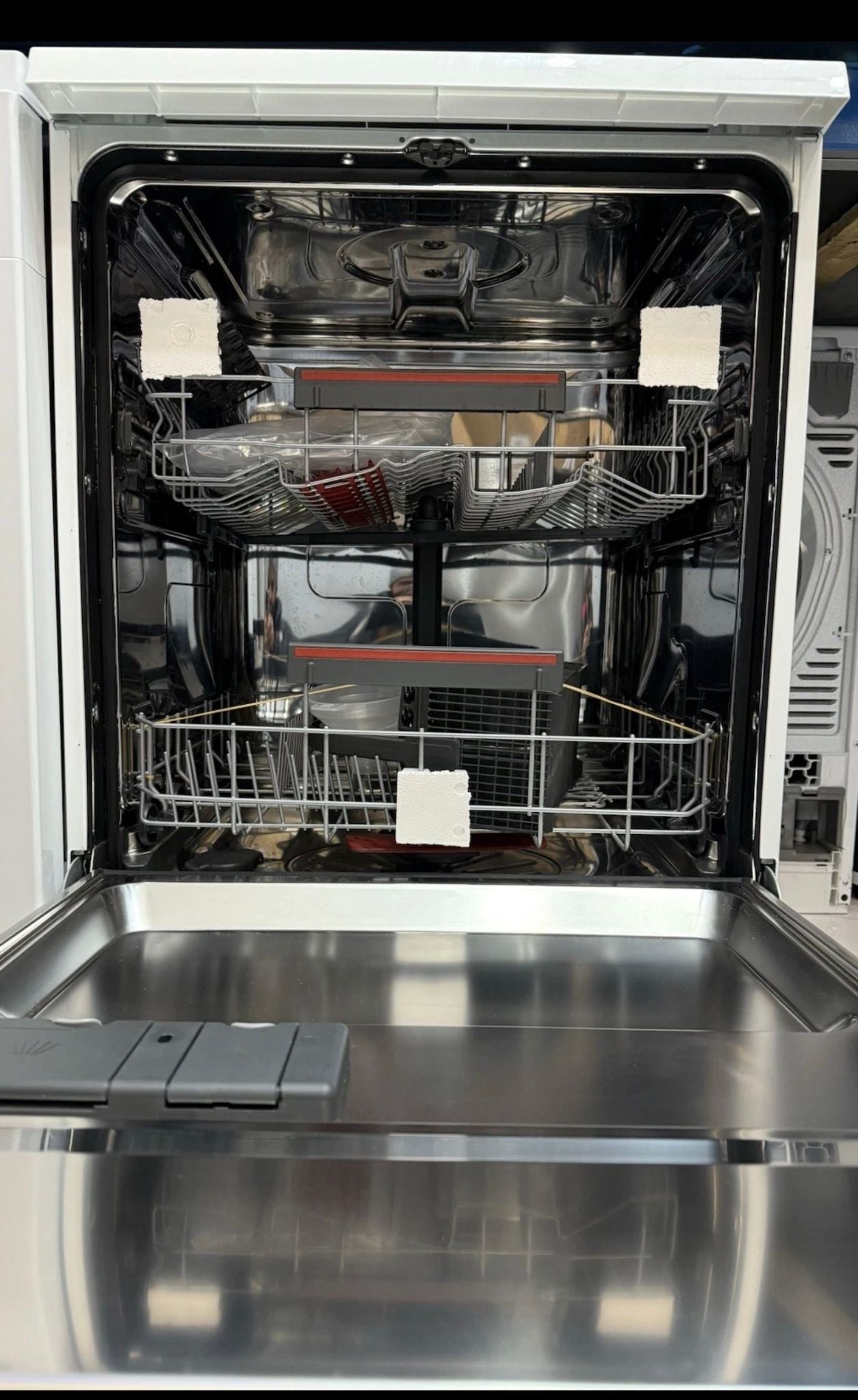 AEG FFB64627ZW 8000 SatelliteClean Dishwasher 60cm