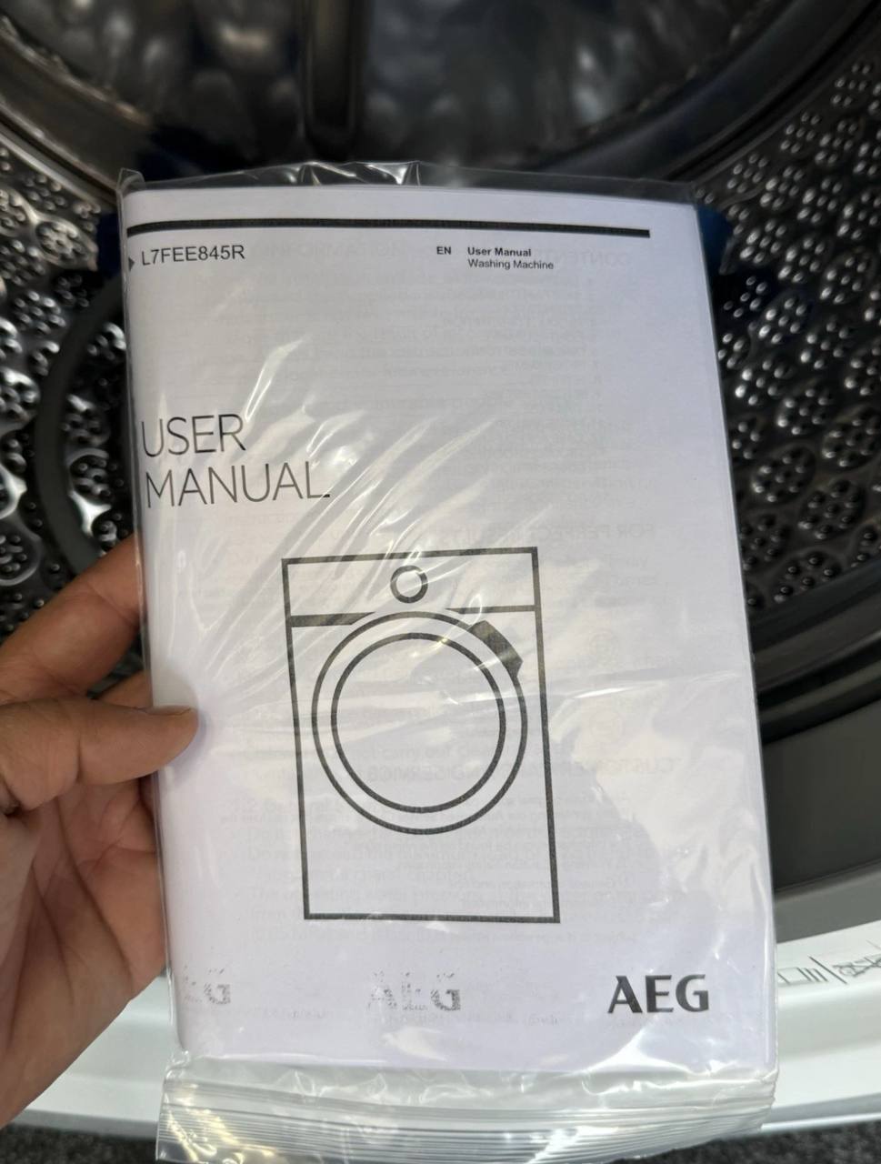 AEG ProSteam L7FEE845R Washing Machine 8kg - White