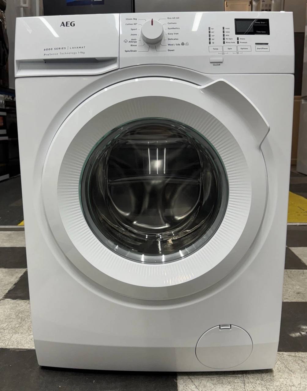 AEG L6FBK941B 9 kg 1400 Spin Washing Machine - White