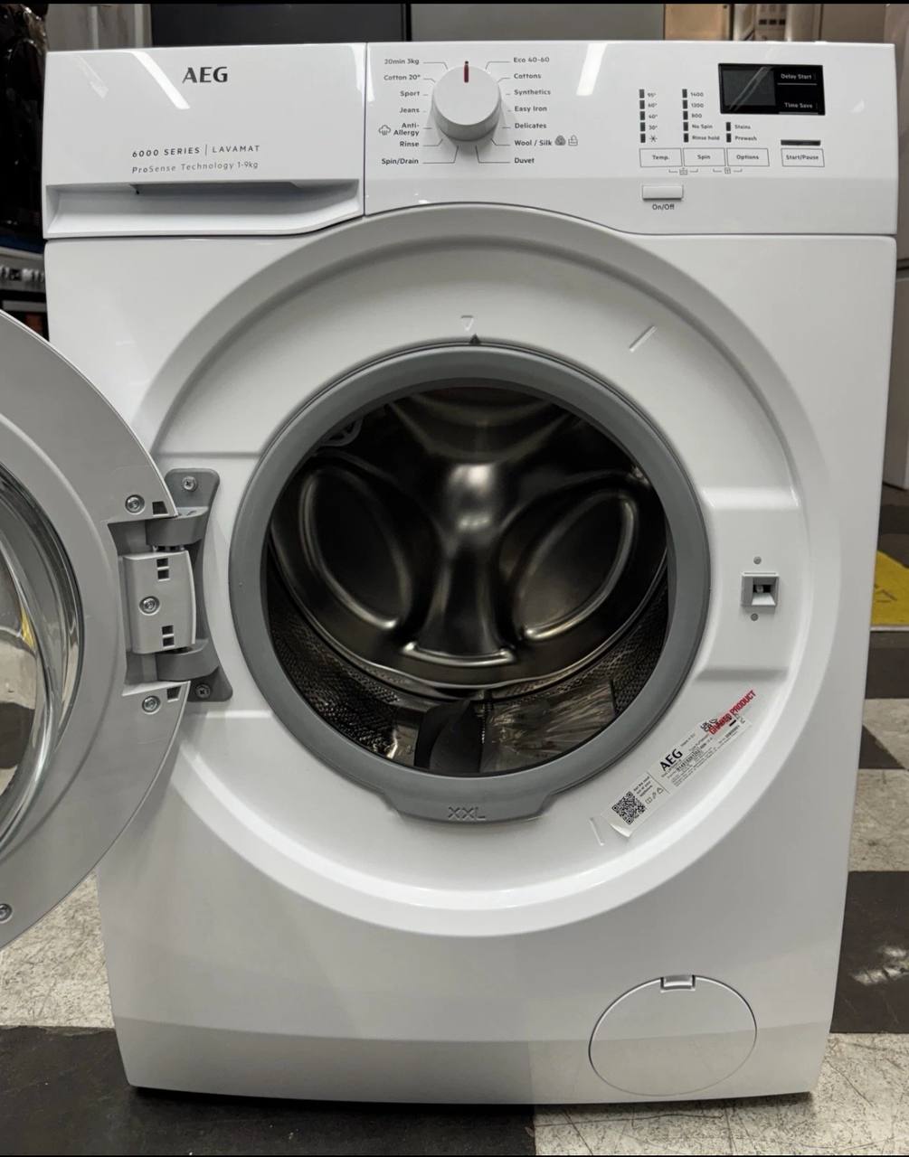 AEG L6FBK941B 9 kg 1400 Spin Washing Machine - White