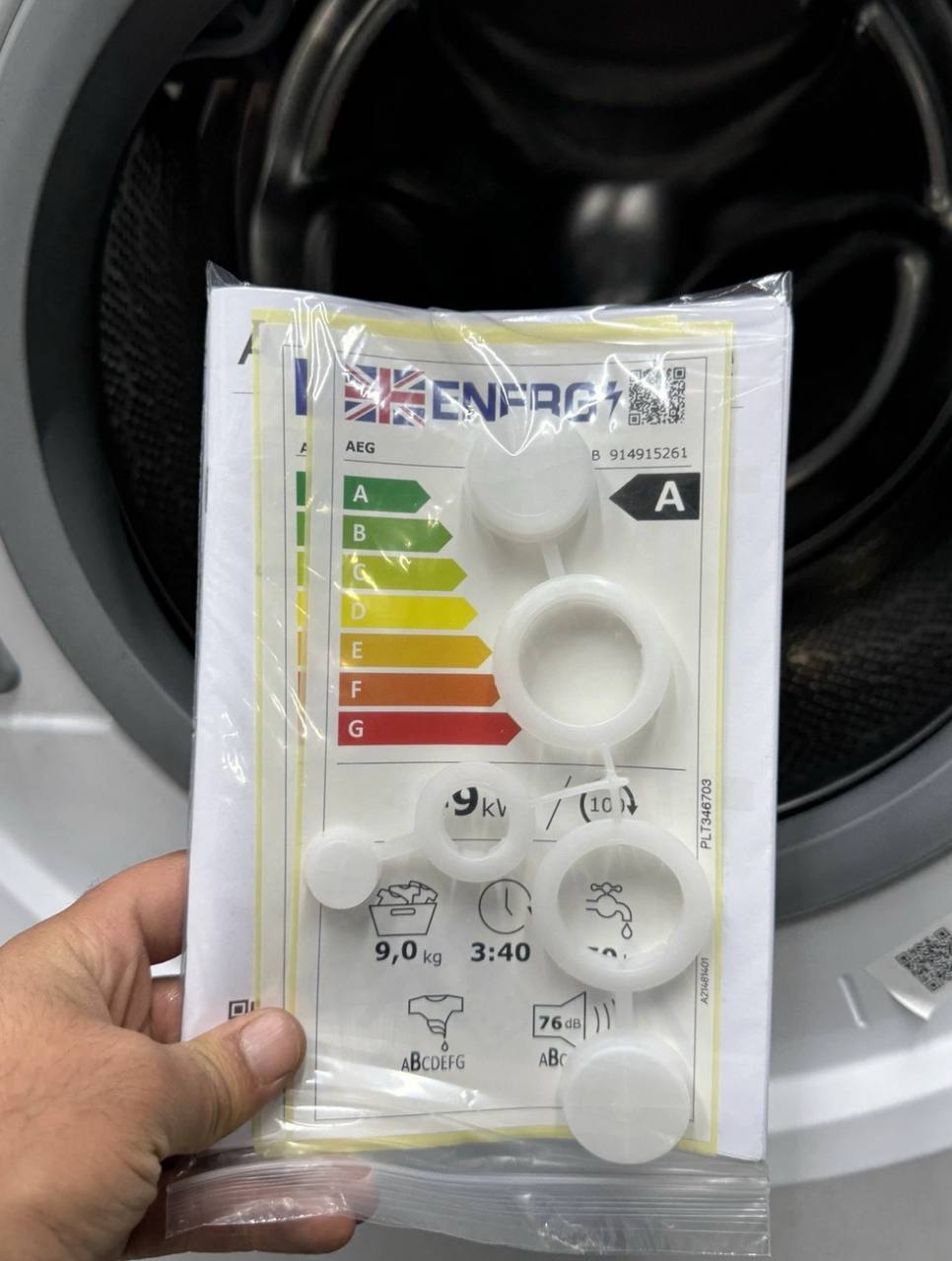 AEG L6FBK941B 9 kg 1400 Spin Washing Machine - White