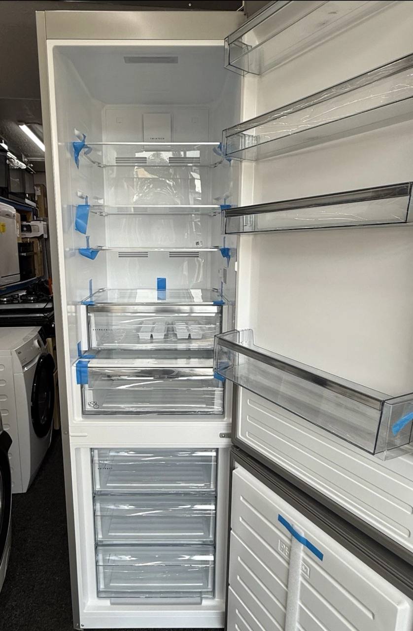 AEG RCB636E2MX 6000 TwinTech® No Frost Fridge Freezer 201 cm