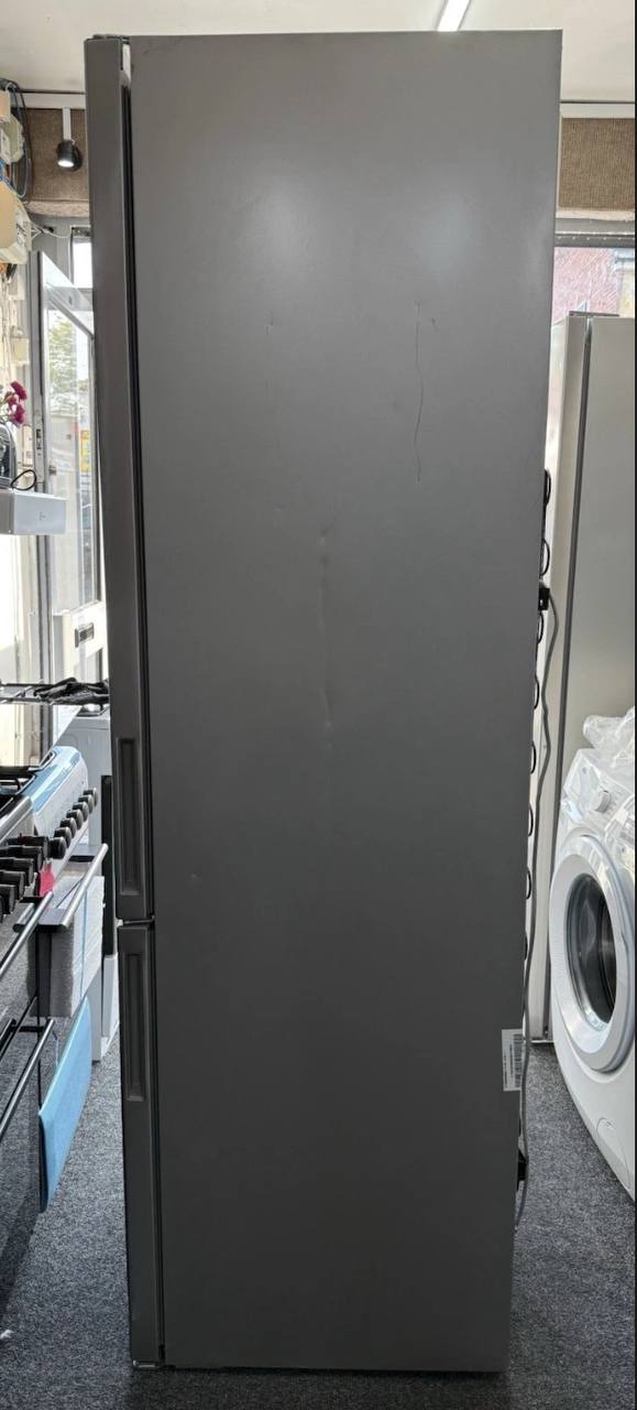 AEG RCB636E2MX 6000 TwinTech® No Frost Fridge Freezer 201 cm
