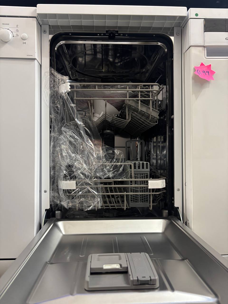 Comfee 50cm dishwasher (tested only and no box)-white