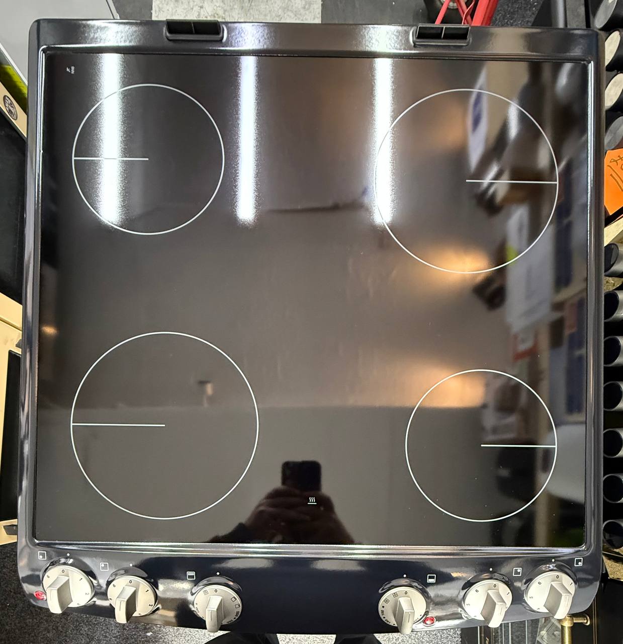 ZANUSSI ZCV66060XE 60 cm Electric Ceramic Cooker - Stainless Steel