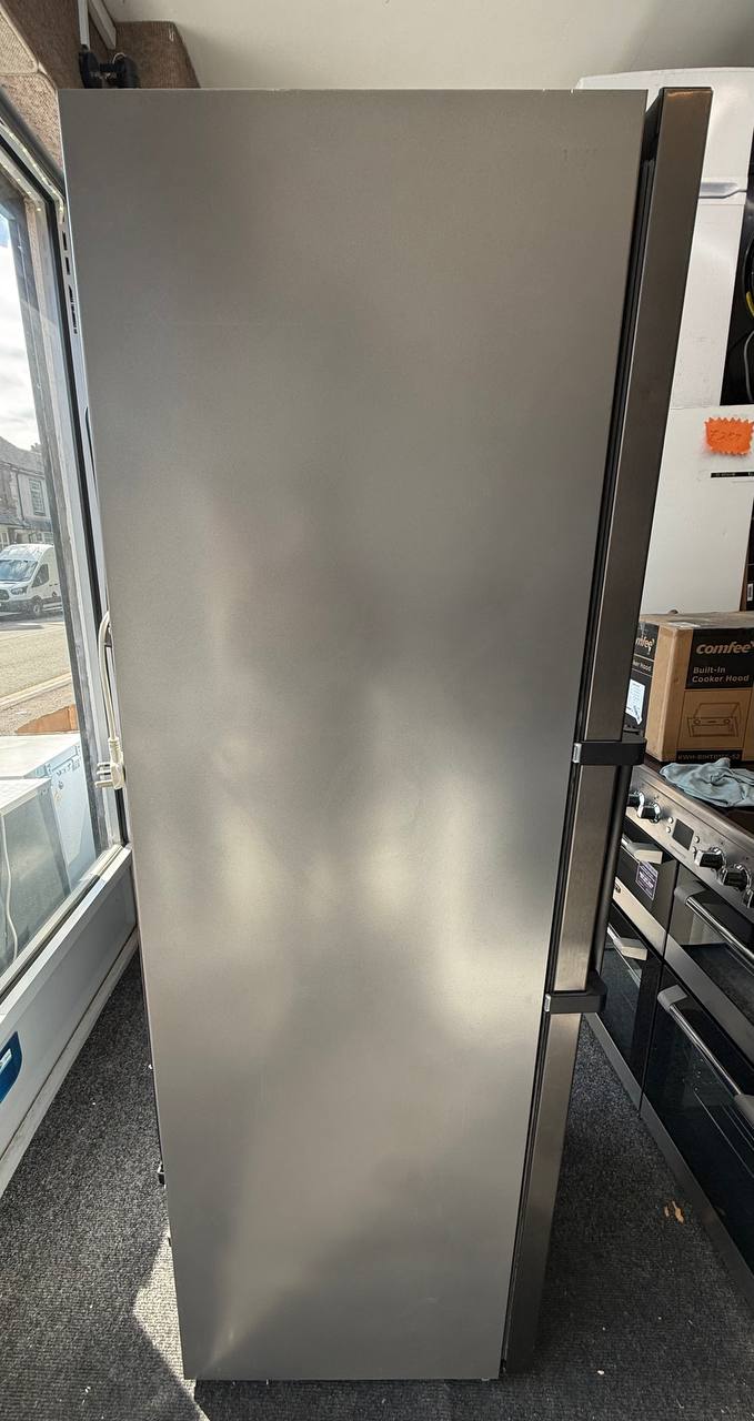 Aeg RKB738E5MB Cabinet Refrigerator, Pro 700, Multiflow, Black Stainless Steel