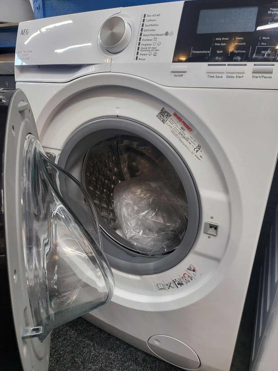 AEG £449 7000 LWR7185M4B Freestanding Washer Dryer 8/5kg Load, 1400rpm Spin, White