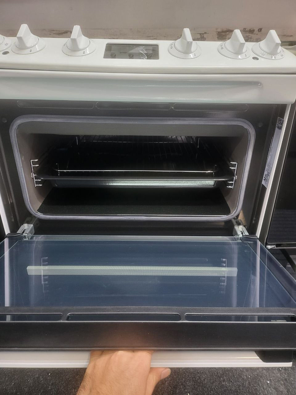 AEG GAS COOKER WHITE 60CM £559