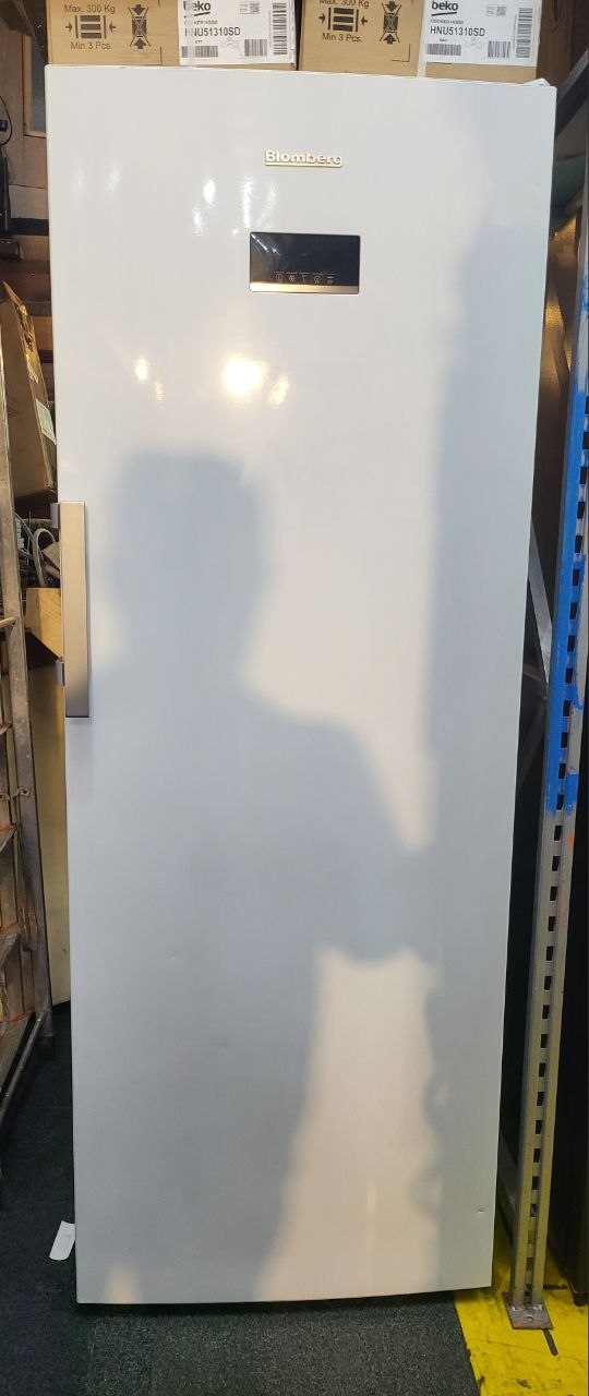 Bloomberg Tall freezer £319 H: 190 cm W: 70 cm
