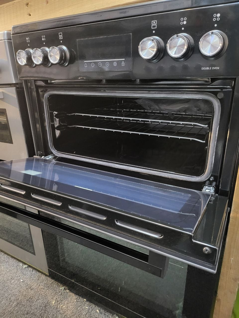 Beko electric cooker 4 ceramic burners 60 cm Double Ovens £279
