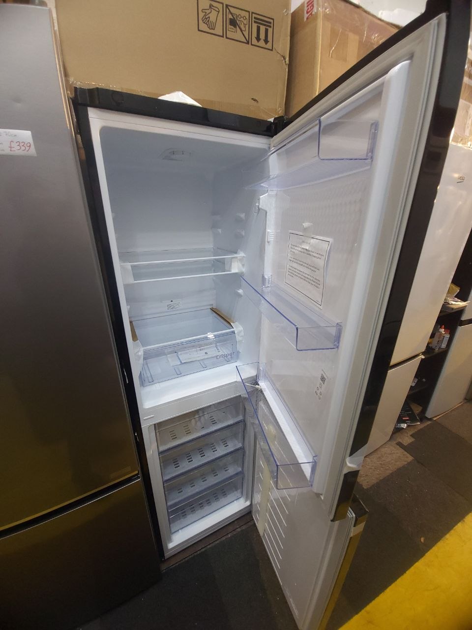 Beko Fridge/Freezer £299 H: 185 cm W: 54 cm Fridge: 90 cm Freezer: 85 cm
