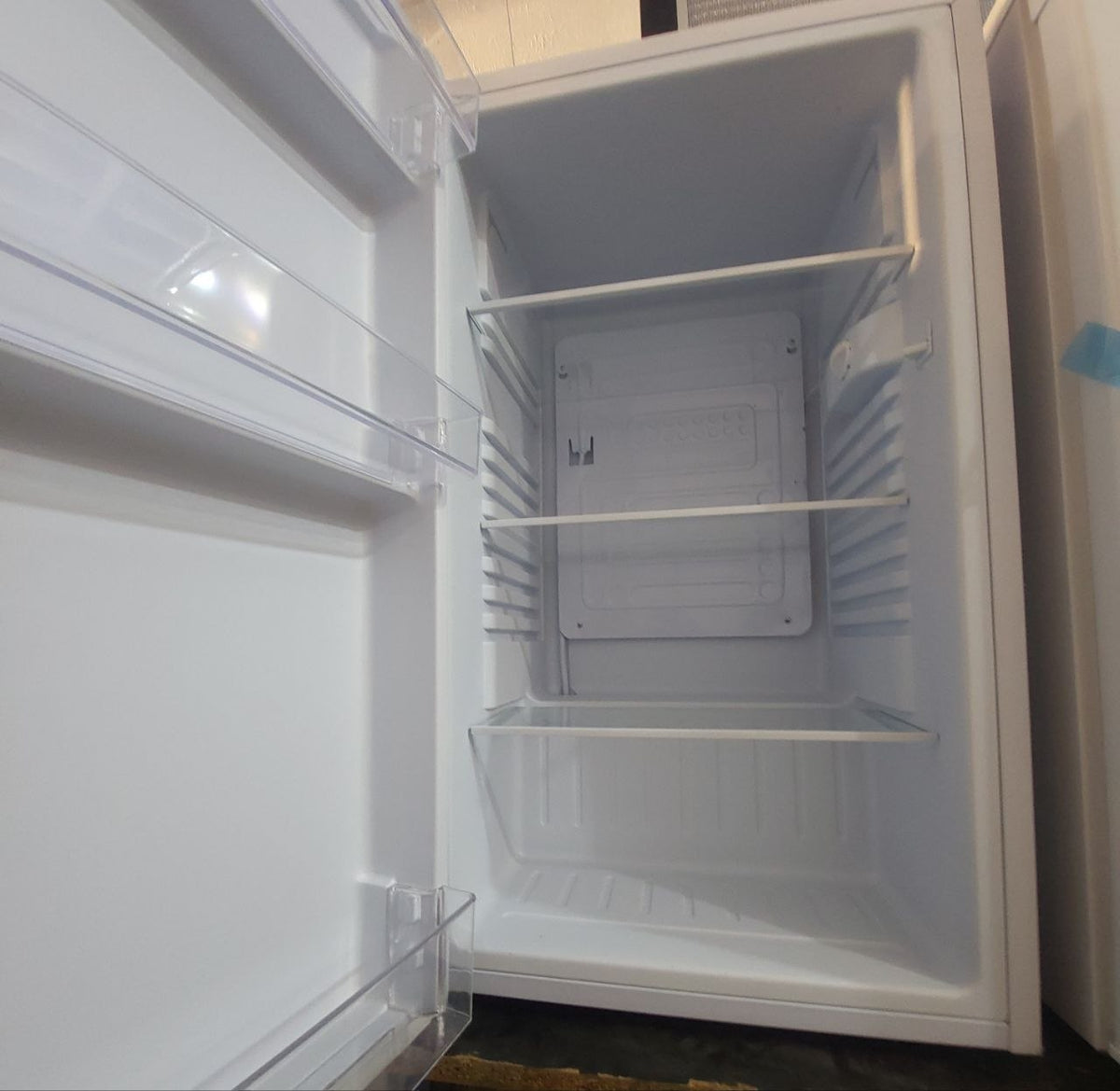 SIA Undercounter Fridge H: 80  W: 48 cm