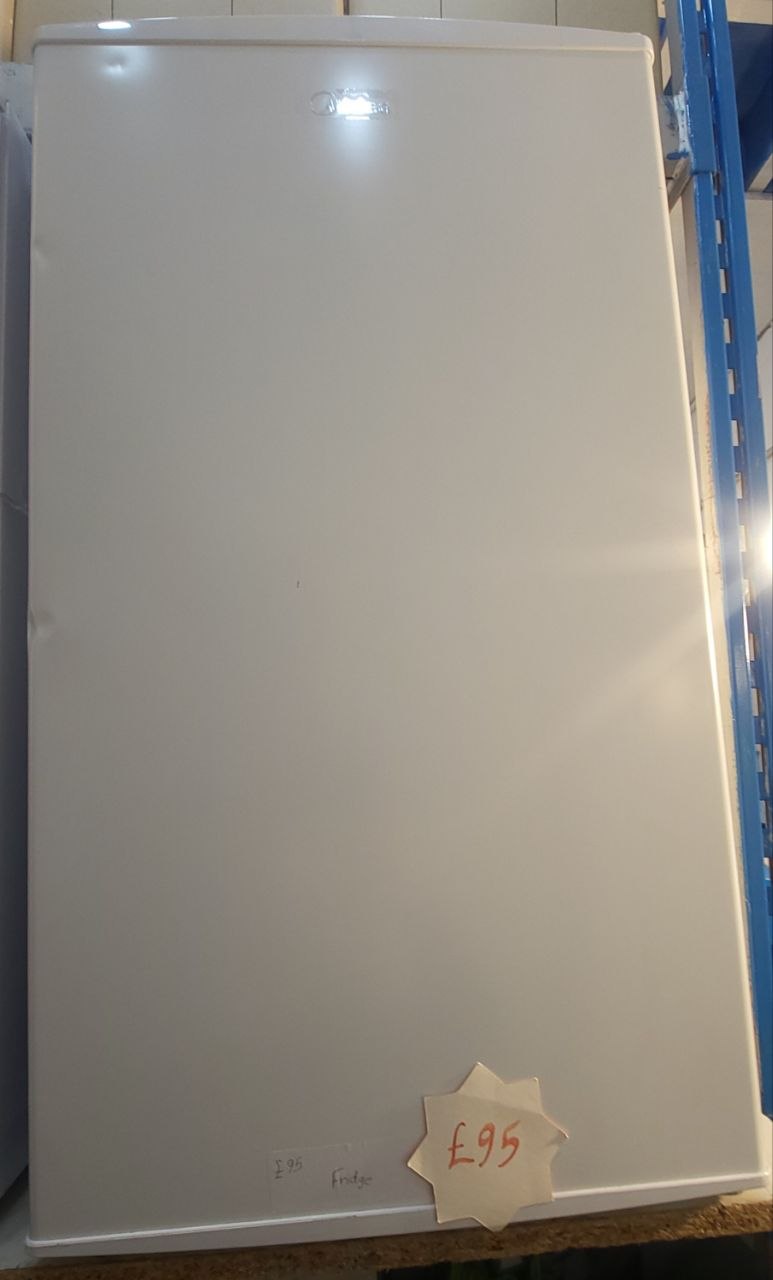 Midea Undercounter Fridge H: 84 cm W: 47 cm