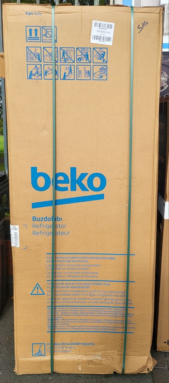 BEKO Pro HarvestFresh AeroFlow LNP4686LVW Tall Fridge - White