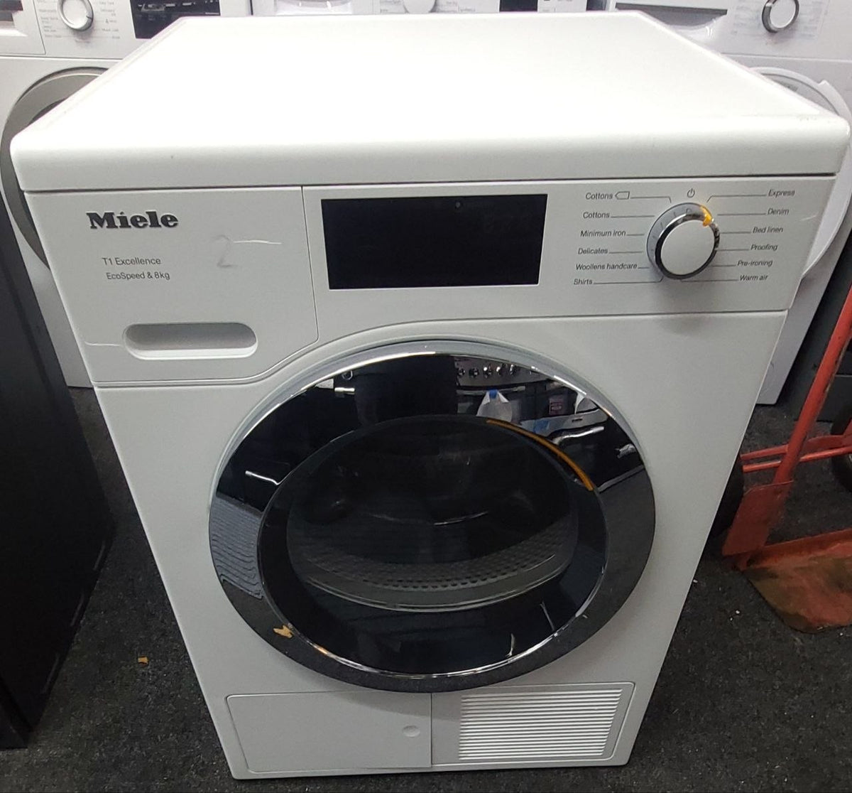 Miele 8kg dryer Heat Pump Used in great condition