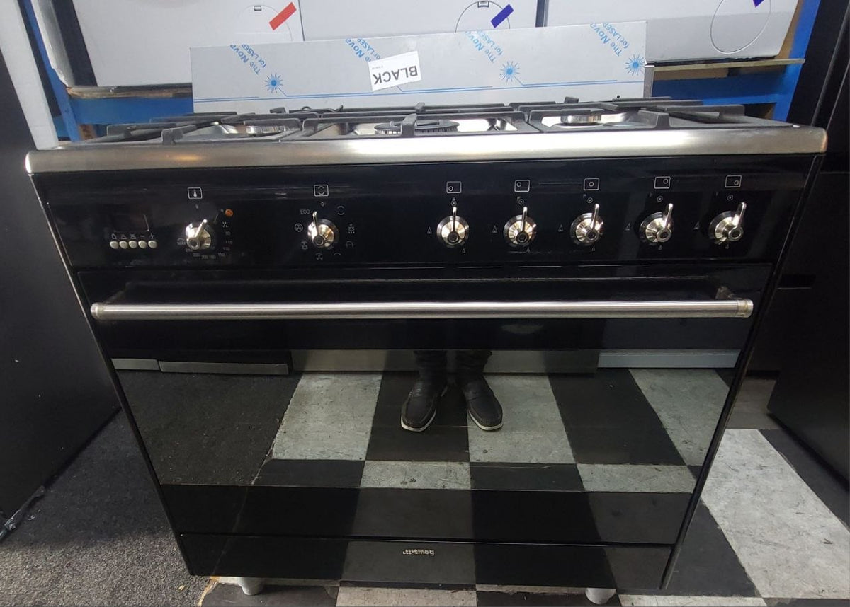 Smeg SUK91MBL9 90Cm Dual Fuel range cooker-Black