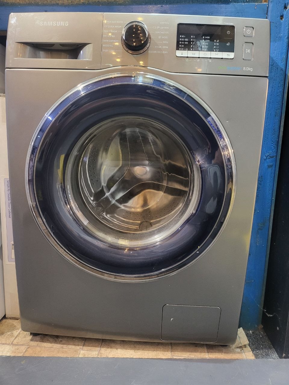 SAMSUNG WASHING MACHINE 8 KG