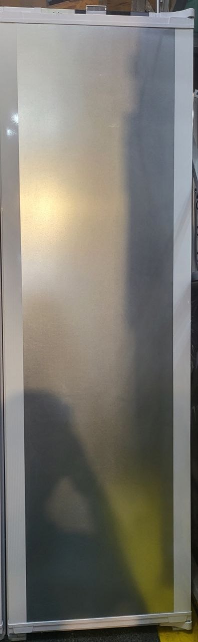 Integrated Tall Larder Fridge Beko BLSD4V577