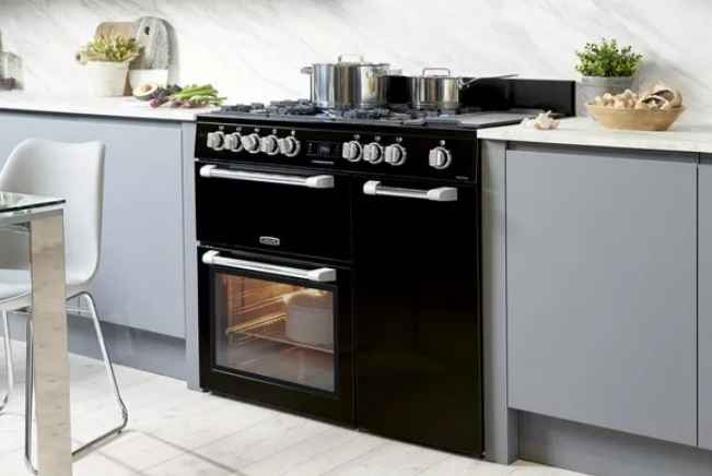LEISURE Cuisinemaster pro 5 Burners gas
