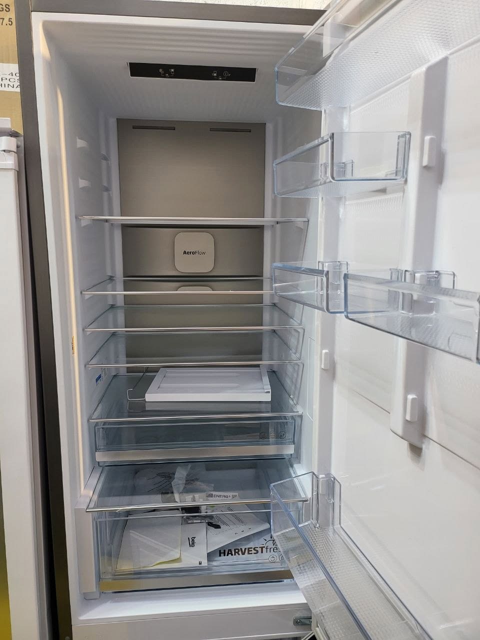 Selling this huge Beko freestanding fridge/freezer for £279 only due to dents as it shown in the attached photos H: 198 cm W: 59cm Fridge: 120 cm Freezer: 75 cm