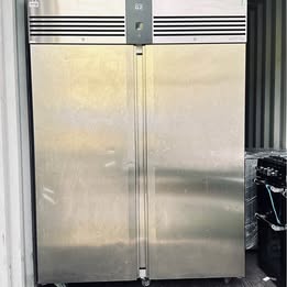 FOSTER COMMERCIAL DOUBLE-DOOR FRIDGE  Foster EP1440H – Stainless Steel Commercial Refrigerator