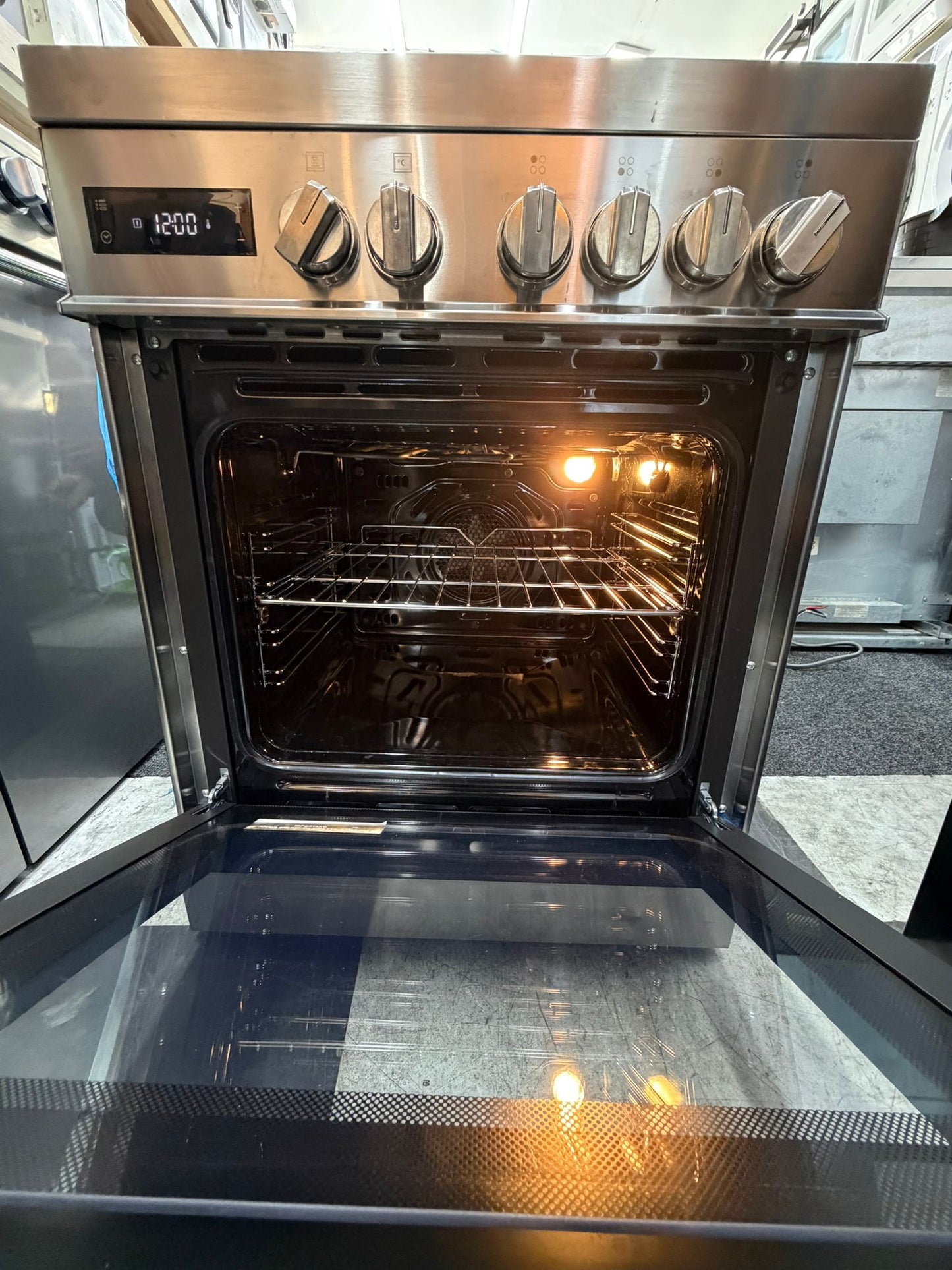 DeLonghi DSC 616 IND Single Oven Induction Electric Cooker