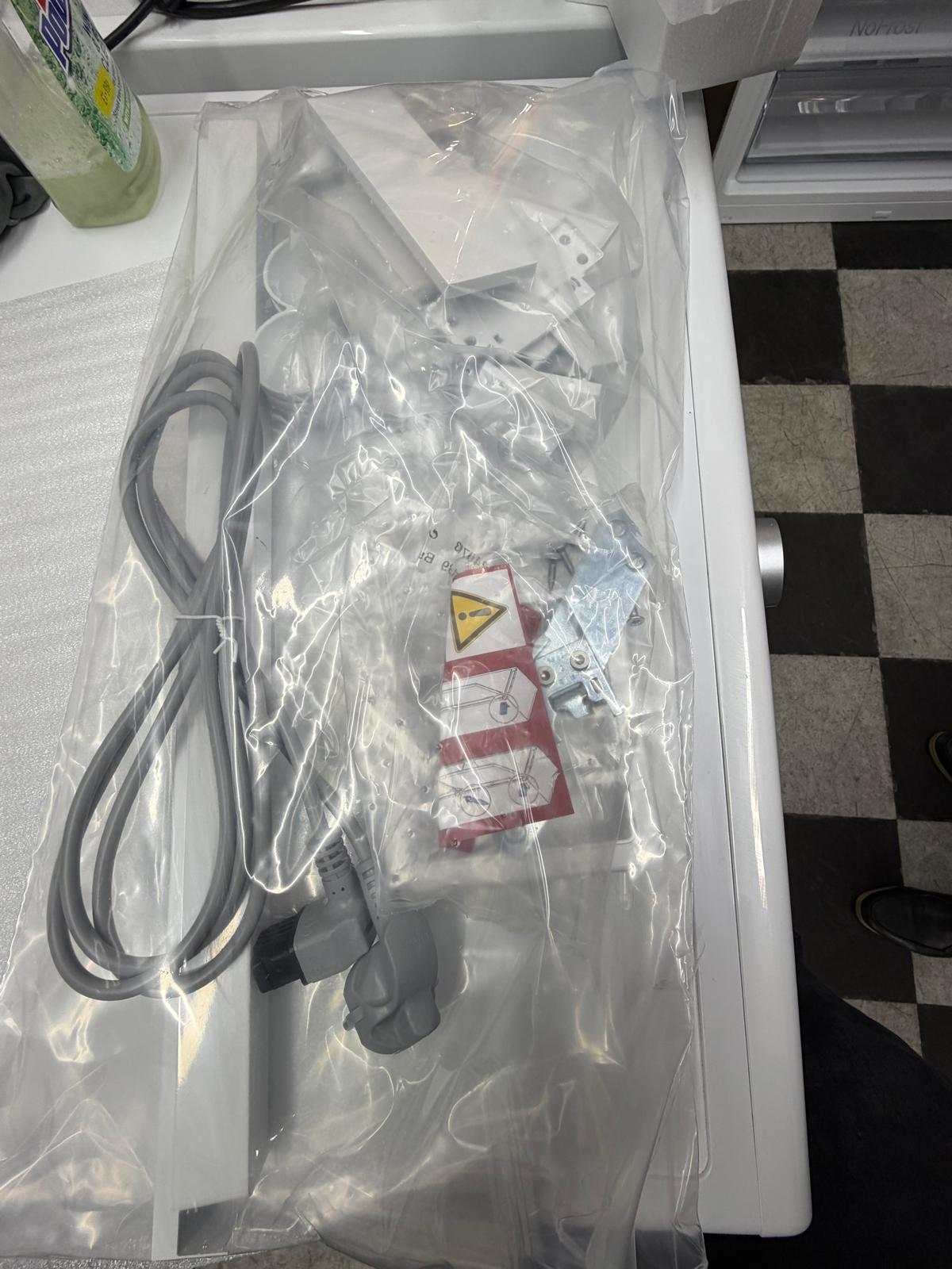 Neff N70 KB7966DD0 Fully Integrated 70/30 Fridge-Freezer – Fixed Hinge