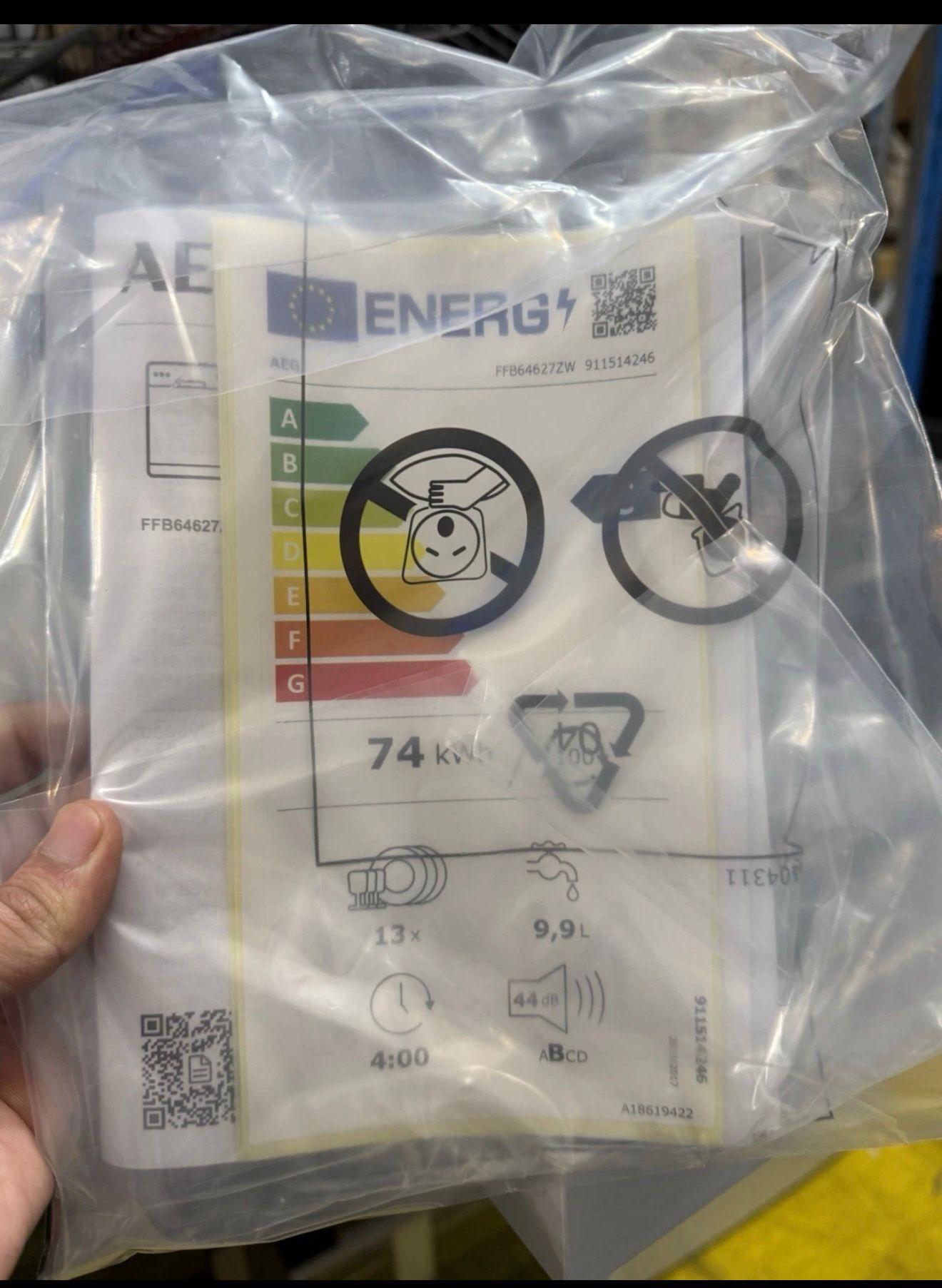 AEG FFB64627ZW 8000 SatelliteClean Dishwasher 60cm