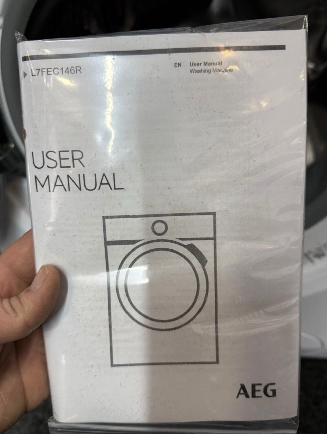 AEG ProSteam L7FEC146R Washing Machine - White