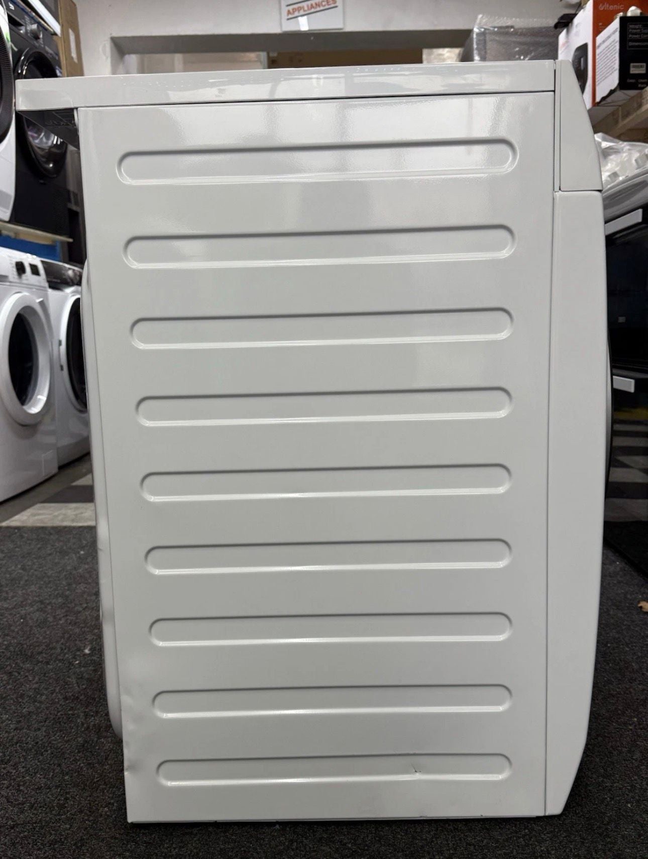 AEG ProSteam L7FEC146R Washing Machine - White
