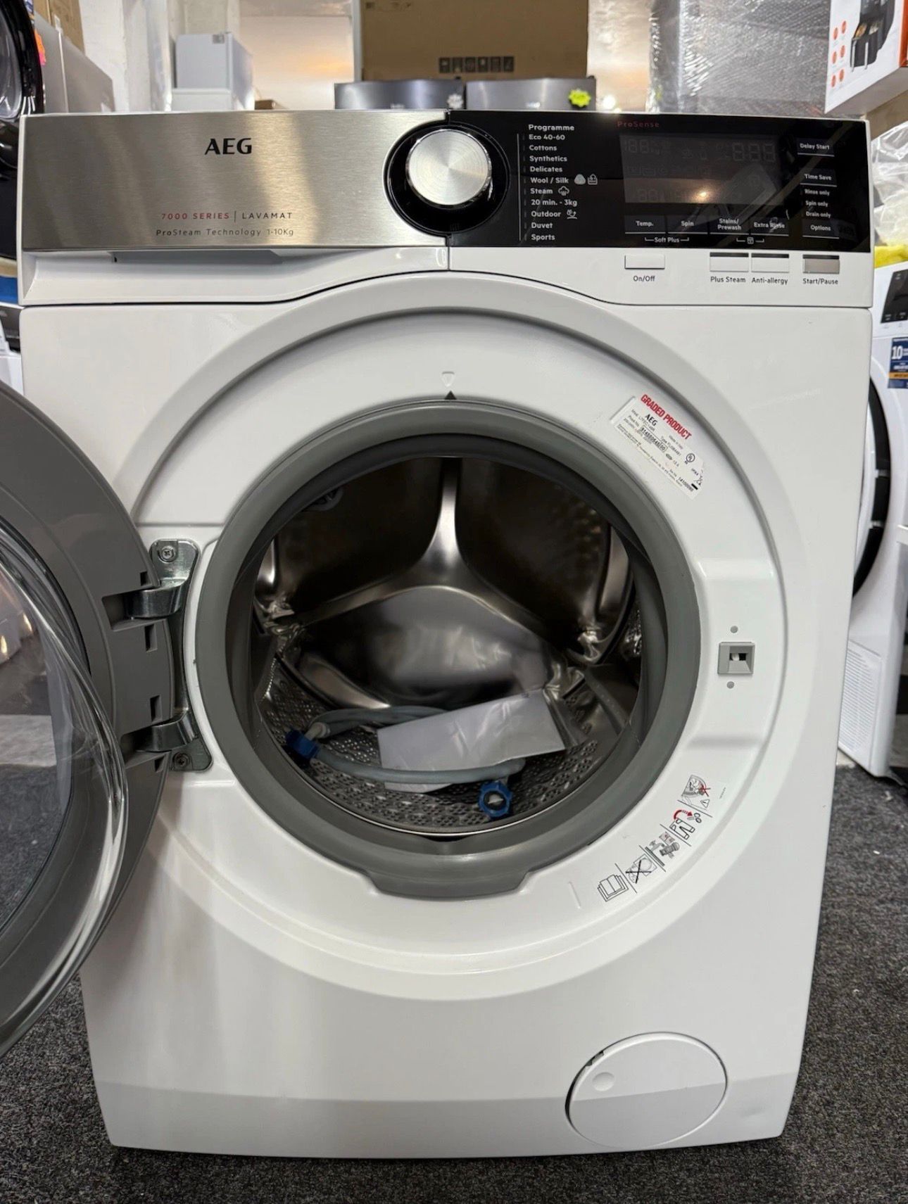 AEG ProSteam L7FEC146R Washing Machine - White