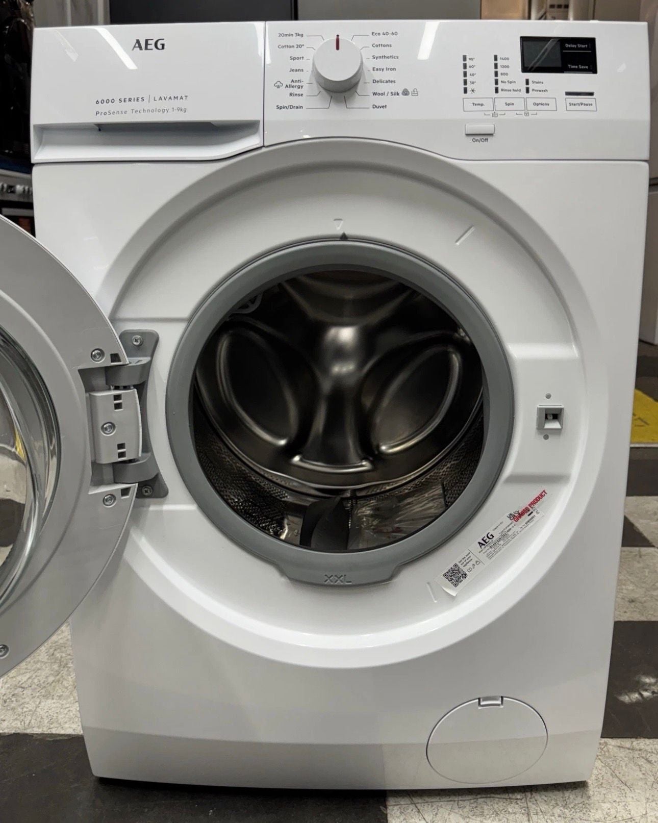 AEG L6FBK941B 9 kg 1400 Spin Washing Machine - White
