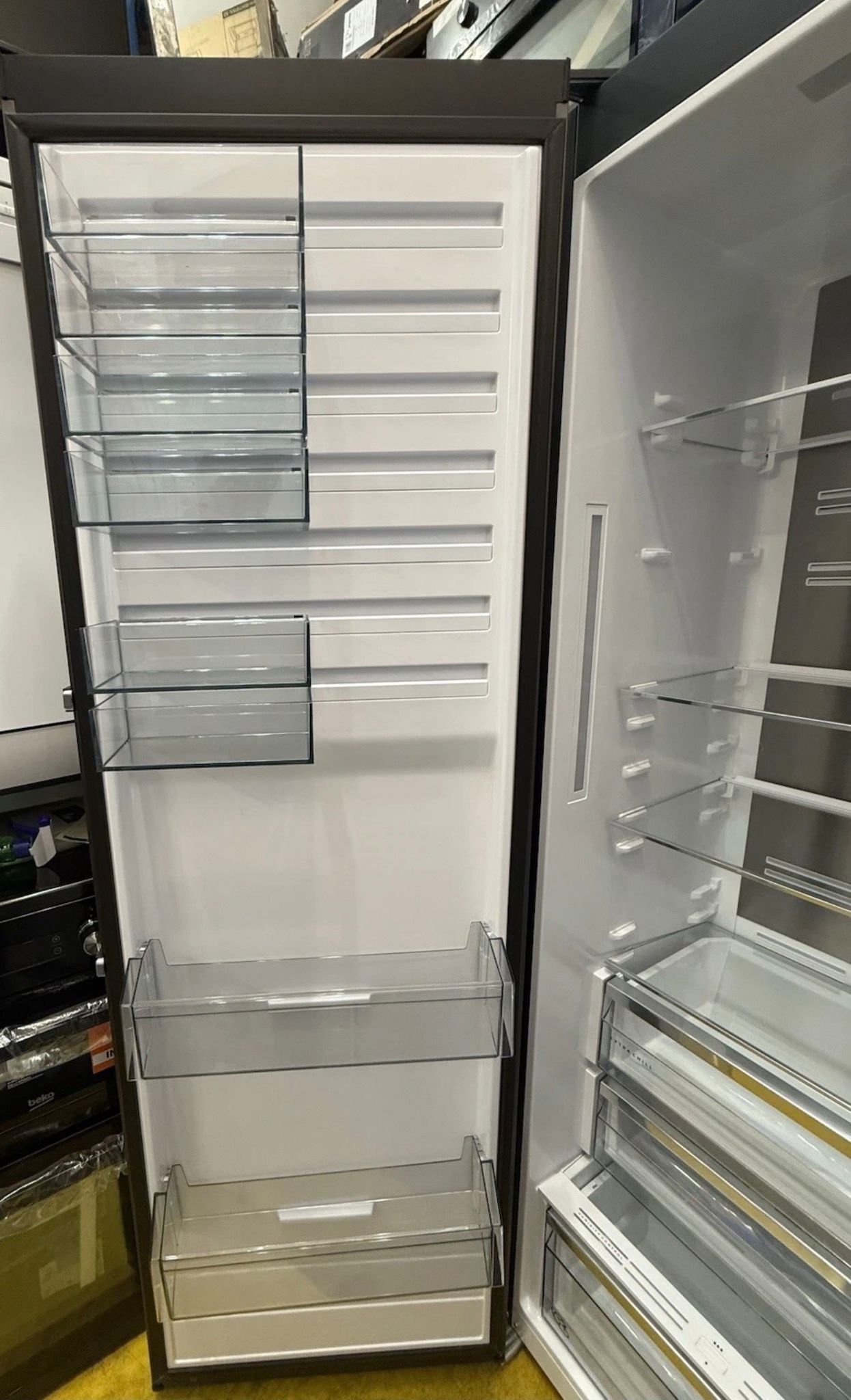 Aeg RKB738E5MB Cabinet Refrigerator, Pro 700, Multiflow, Black Stainless Steel