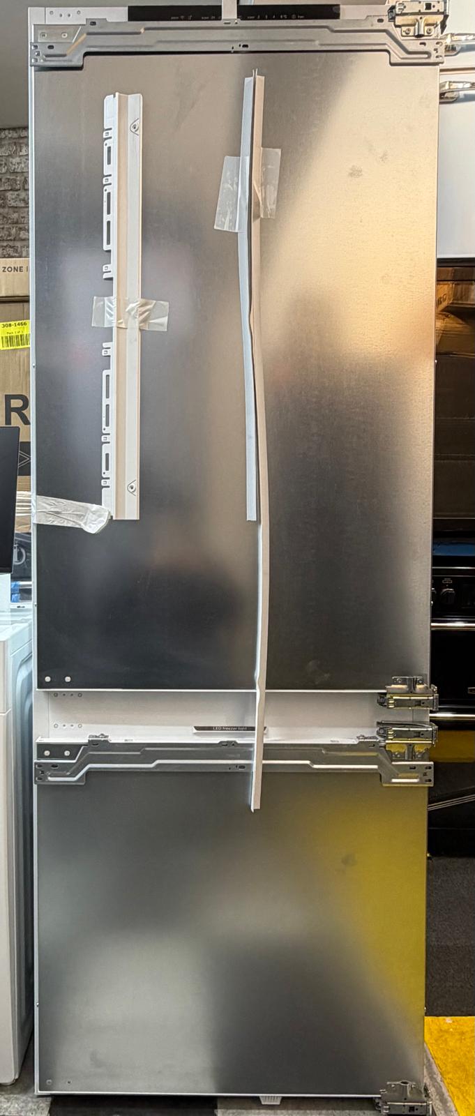 Neff N70 KB7966DD0 Fully Integrated 70/30 Fridge-Freezer – Fixed Hinge
