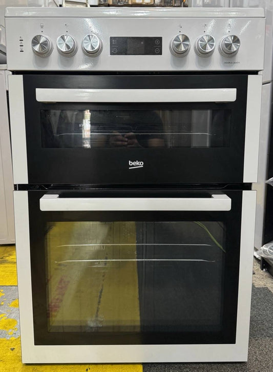 BEKO XTC653W 60 cm Electric Ceramic Cooker - White