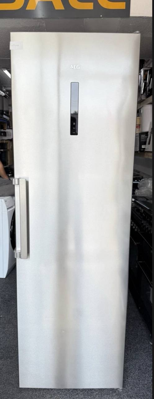 AEG 7000 SERIES  RKB738E3MX Tall Fridge - Stainless Steel