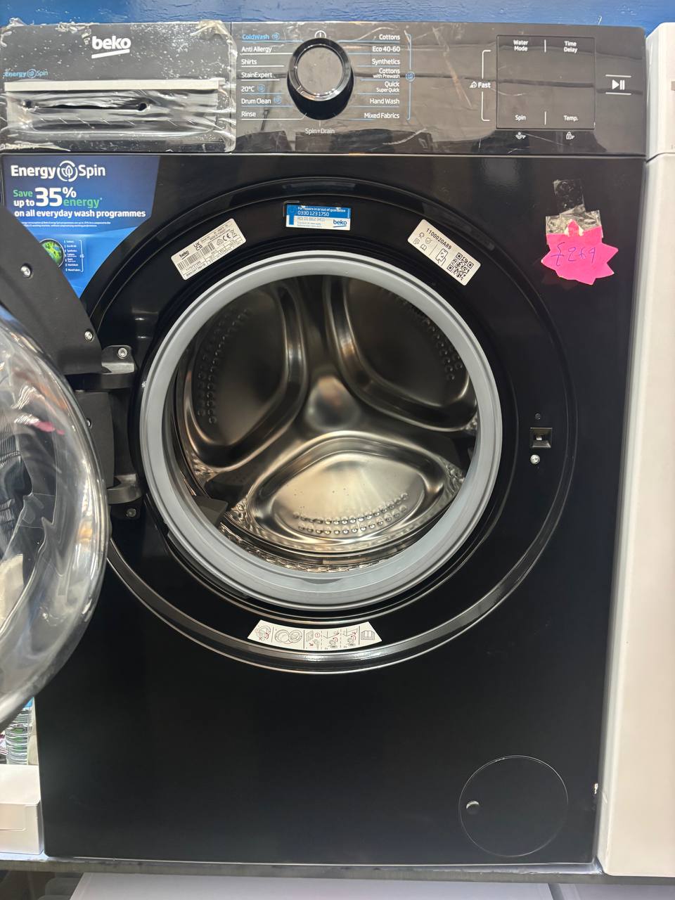 BMN3WT3841B black 8kg Beko washing machine